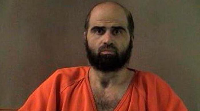 Trump 'absolutely' approves Fort Hood shooter's execution, undecided on livestream