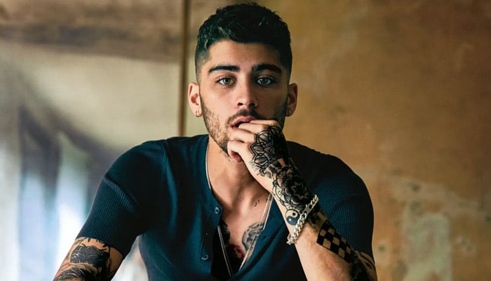 Zayn Malik forced to change outfit mid-performance: Here’s why
