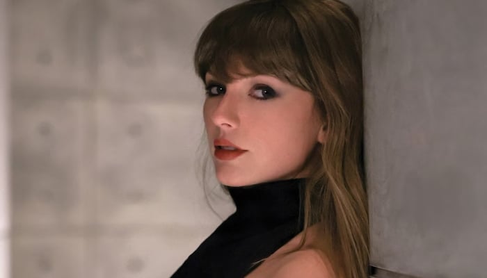 Taylor Swift faces critical setback as The Encore ranks last on chart