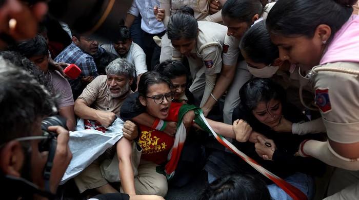 Delhi locked down, thousands detained as Modi faces growing election controversy