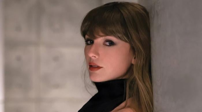 Taylor Swift 'struggles' with fan backlash over 'The Encore' tracks