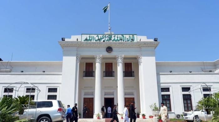 KP emergency, governor's rule: Legal experts explain govt's constitutional powers