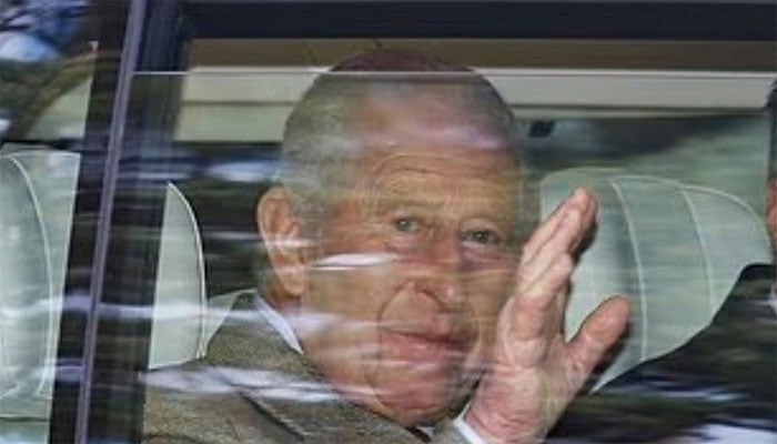 King Charles ‘bored moment revealed after Scottish church outing with Camilla