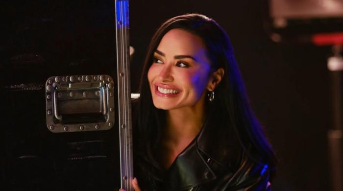Demi Lovato parties with Charli xcx, Khloé Kardashian and Kesha