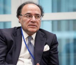 Pakistan eyeing over $1bn from privatisation of 5-6 entities, says finance czar