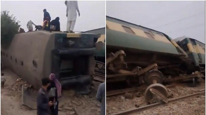At least four killed as Rehman Baba Express derails near Multan, several injured