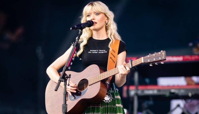 Maisie Peters takes over social media with snippets of secret new song