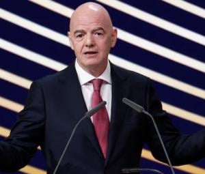 Infantino faces Fifa rebels in Zurich after failed World Cup stake sale