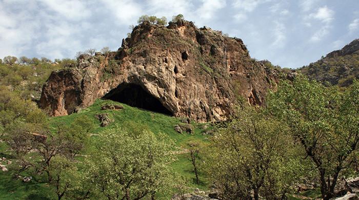 Bones from Iraqi cave hint at violence and compassion in Neanderthals