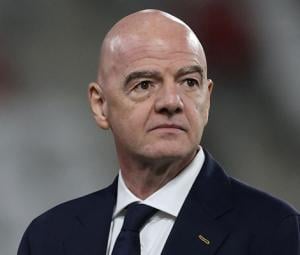 Infantino offers apology but 'no answers' at Fifa meeting over World Cup plan