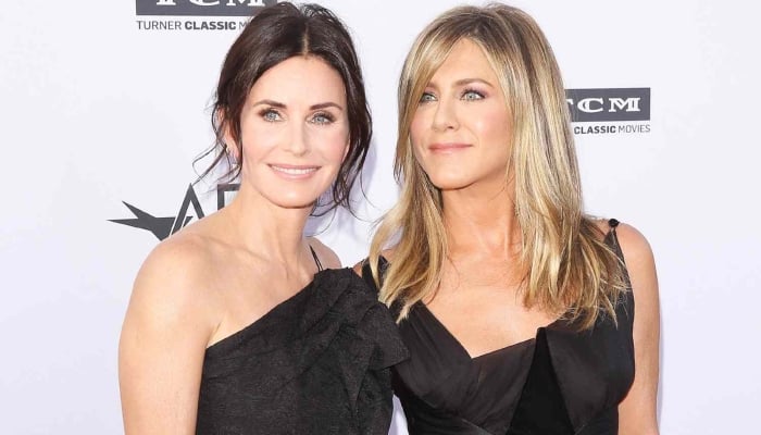 Jennifer Aniston appoints by Courteney Cox for surprising job