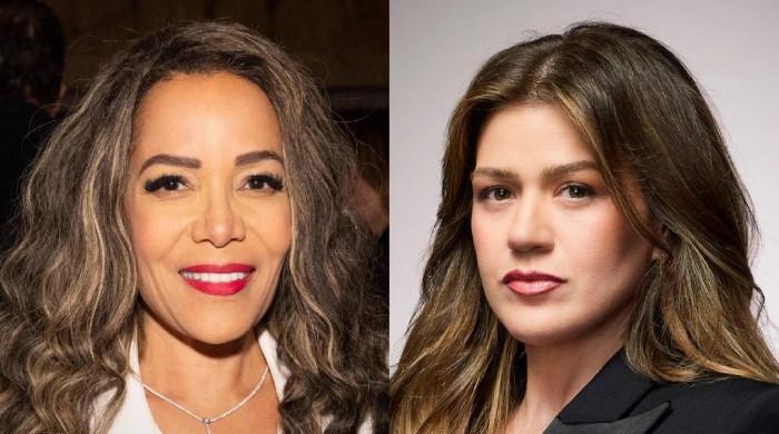 Sunny Hostin takes jab at Kelly Clarkson after Brooklyn store footage