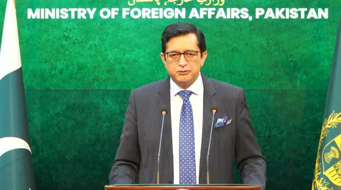 Pakistan warns India of forceful response over defence minister's 'provocative' remarks