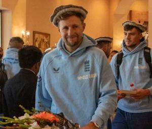 England cricket team arrives in Pakistan ahead of ODI tri-series