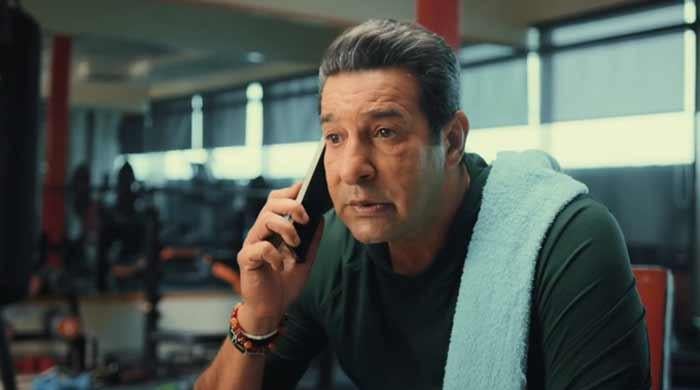 'A little cut': Wasim Akram shares advice for over-50s on mobile phone use