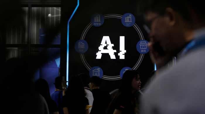 Leaders weigh 'huge benefit', risks of AI for global economy
