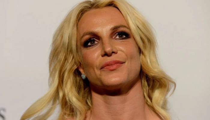 Britney Spears slams copycat artists who say shes history: IM PROPHECY