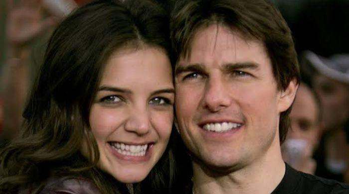 Jenny McCarthy recalls Katie Holmes' sudden change after marrying Tom Cruise