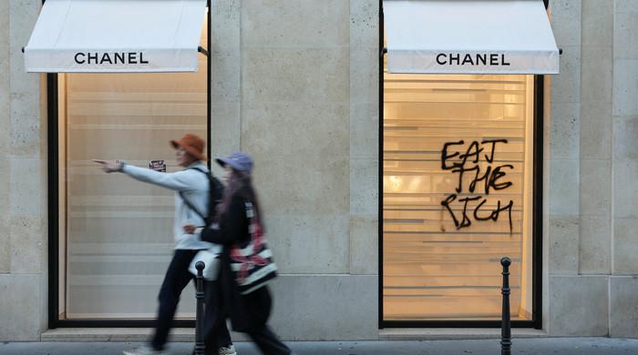 'Never seen anything like it': Mass looting grips Paris