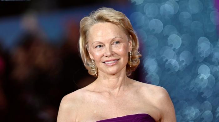 Pamela Anderson's bold take on makeup has fans talking 