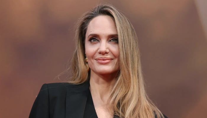Angelina Jolies fresh start faces Brad Pitt drama