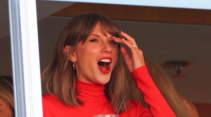 Taylor Swift makes 7-year-old Swiftie's day at Chiefs-Chargers game
