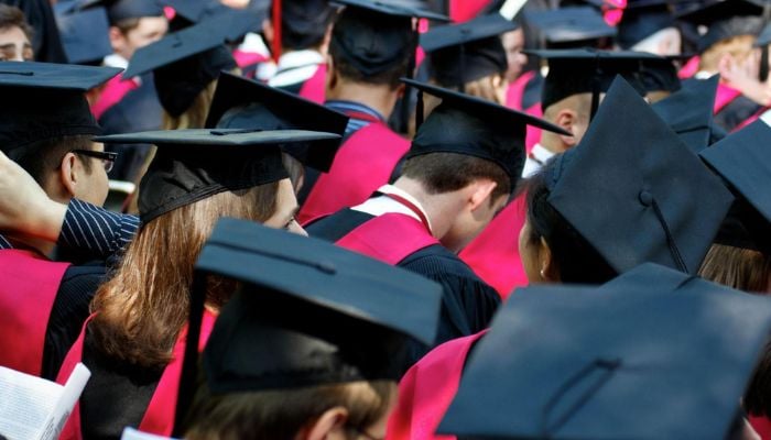 Student loan defaulters could see wages, benefits seized starting November