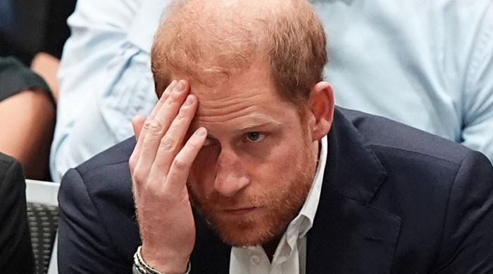 Prince Harry's 'delusions' brutally shatter after bold declaration
