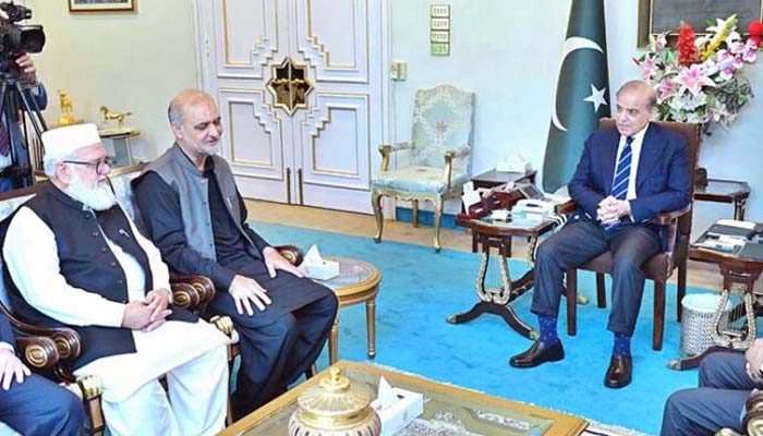This image shows JI delegation meets PM Shehbaz Sharif in Islamabad. — APP