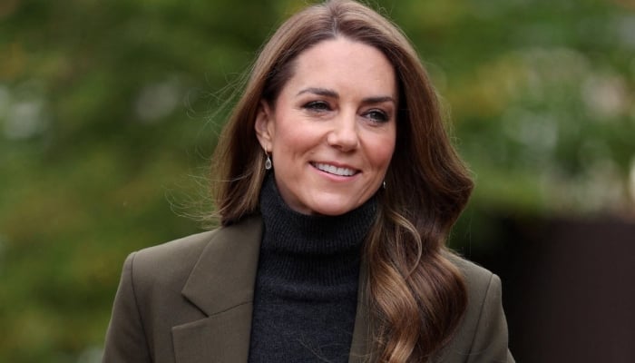 Princess Kate marks huge royal milestone in Victoria Beckhams power suit