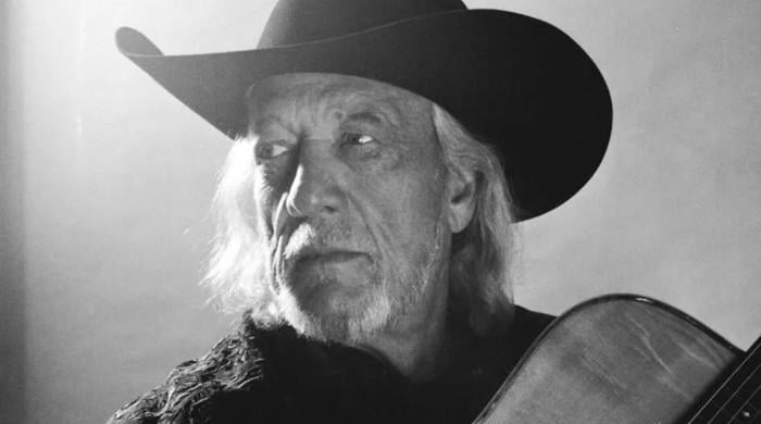 Country singer John Anderson dies at the age of 71