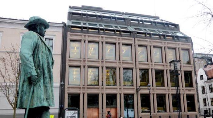 Norway's sovereign wealth fund slips to $30 billion loss: Here's what went wrong