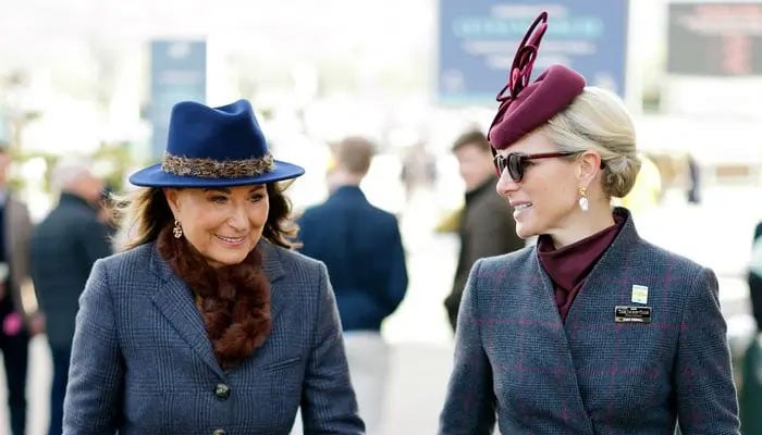 Zara Tindalls split-second reaction caught on camera at Cheltenham