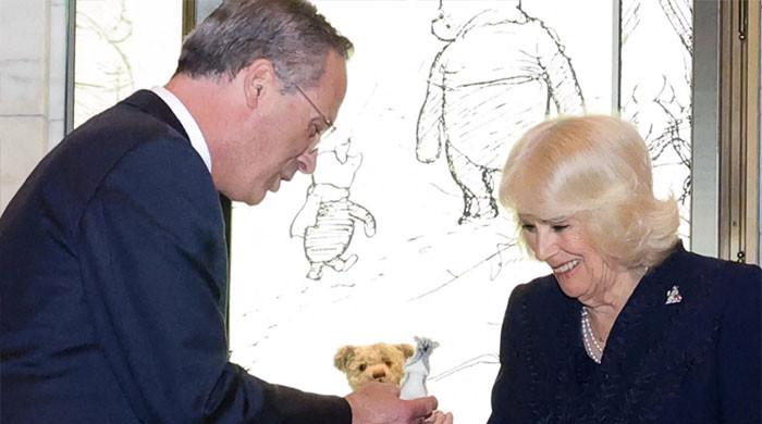 King Charles and Queen Camilla extend royal invitation, but New York fires back