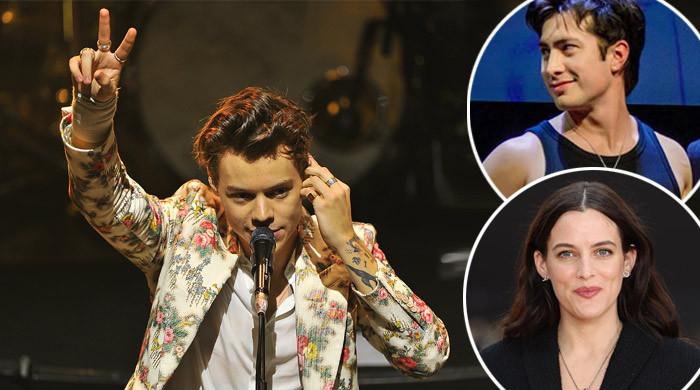 Riley Keough or Hudson Williams? Harry Styles' gesture sparks online debate