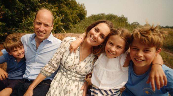 Palace shares sweet William, Kate family photo as George returns home