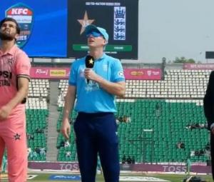 Pakistan win toss, opt to bowl first against England in fourth ODI tri-series match
