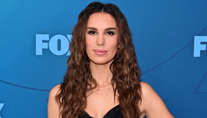 Christy Carlson Romano says birdshot behind her eye could still blind her
