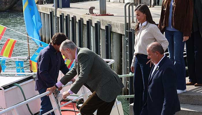 Queen remains unhurt as she faces terrifying moment at sea