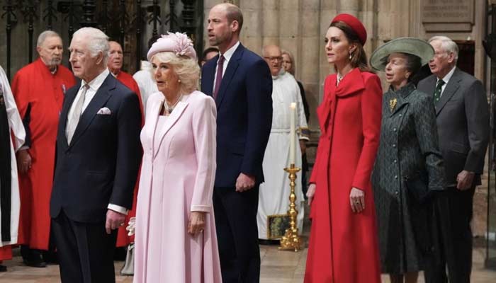 King Charles draws brutal red line for Prince Harry - Sussexes fate sealed