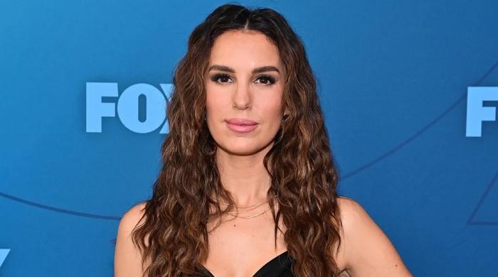 Christy Carlson Romano says birdshot behind her eye could still blind her