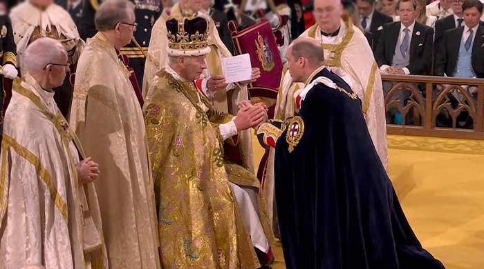 King Charles won't pass throne to William
