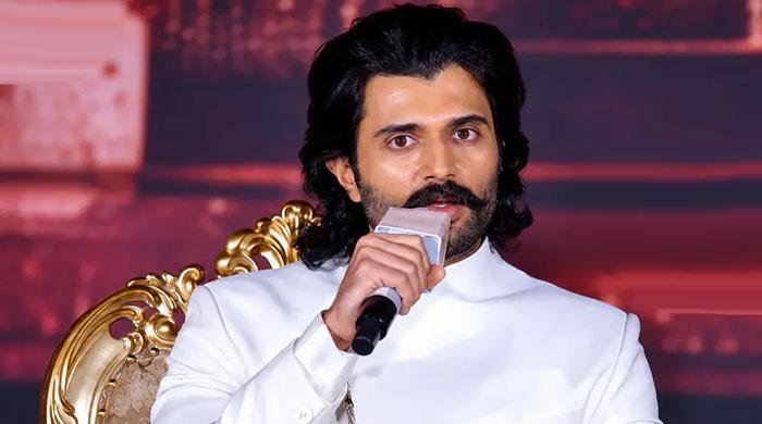 Vijay Deverakonda fires back at trolls with four-word expletive
