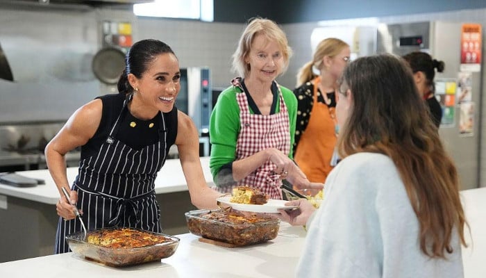 Meghan Markle says no to 'royal life' in exciting new announcement