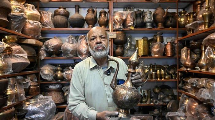 Pakistan's last antique restorers give old treasures new life