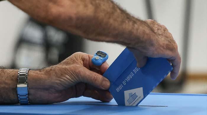 Israelis head to polls to decide Netanyahu's fate