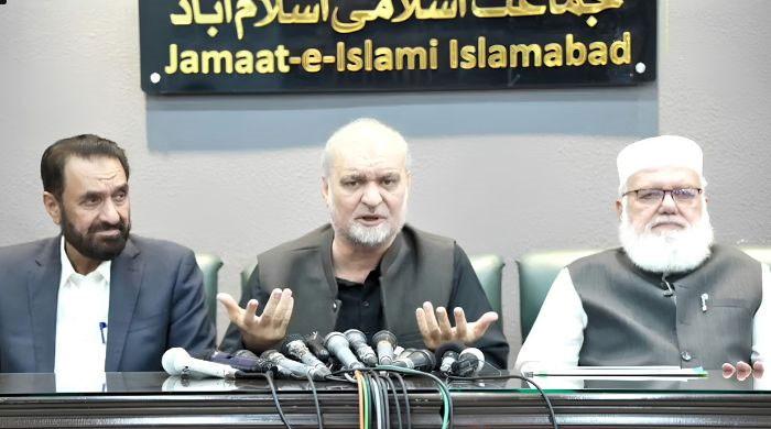 JI says Islamabad march will go ahead in mid-November after talks with PM