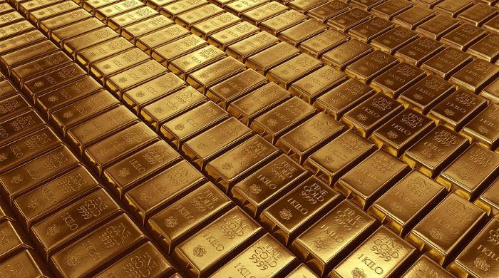 Gold hovers near $4,000 ahead of Fed decision: Here's everything to know