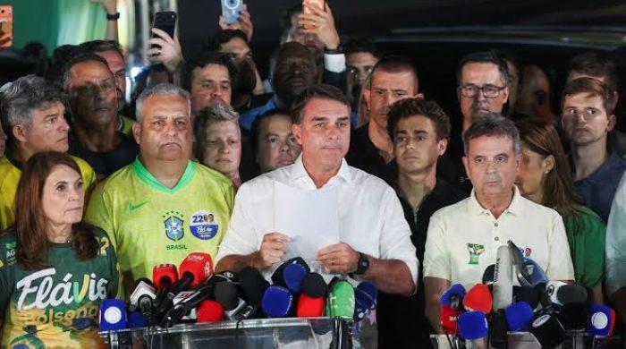 Bolsonaro goes missing after losing Brazil election, sparking escape rumours