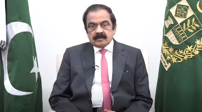Govt has 'off-the-record' contacts with PTI, says PM's aide